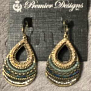 Premier Designs Euro-Wire Earrings